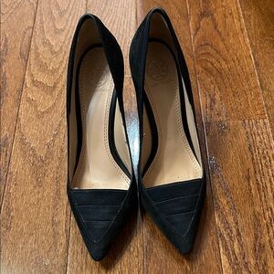 Tory Burch Black Pointed Toe Heels